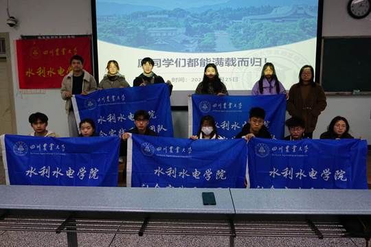 说明: 图示, 示意图
中度可信度描述已自动生成:ver1